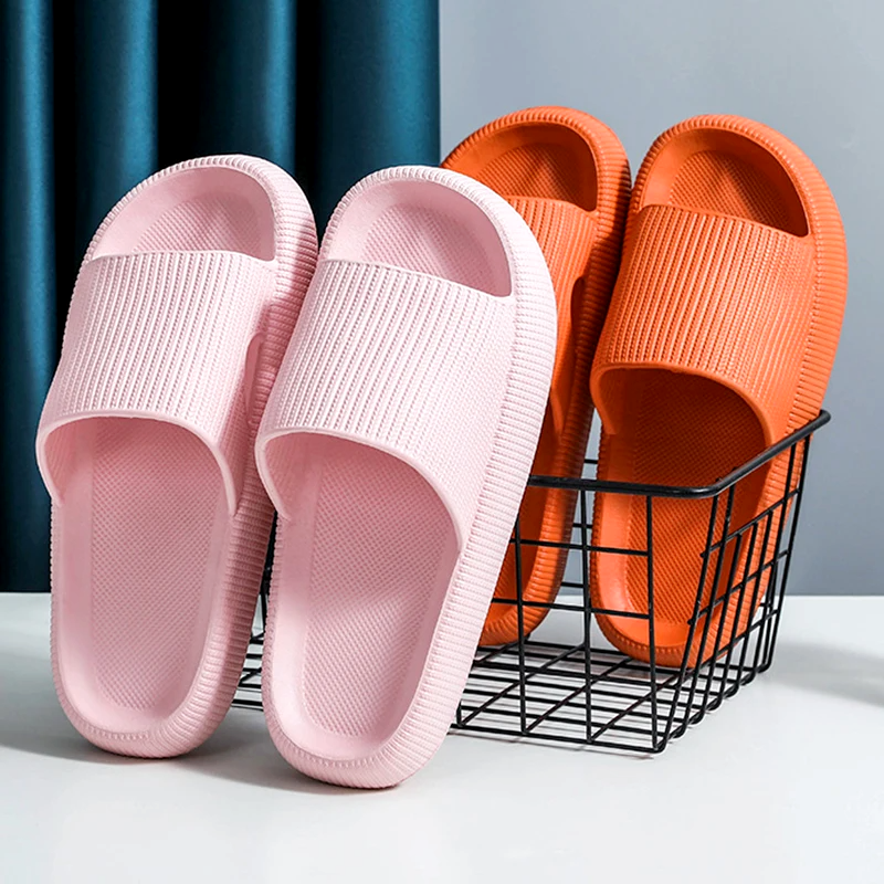 Pluff Cloud Slippers