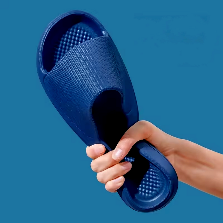 Pluff Cloud Slippers