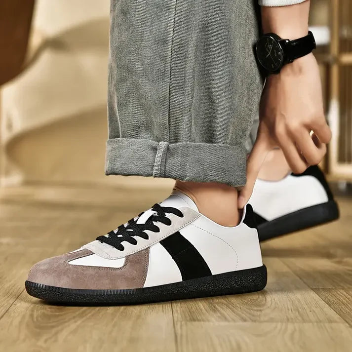 Apex Vintage Sneakers